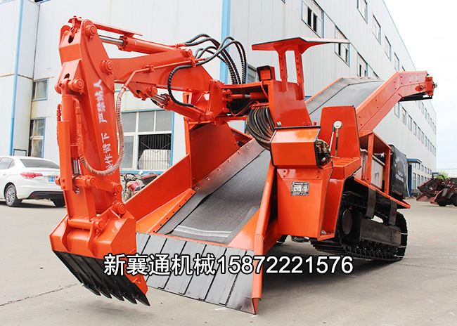http://m.sdyongrunc.com/upload/80履帶皮帶扒渣機
