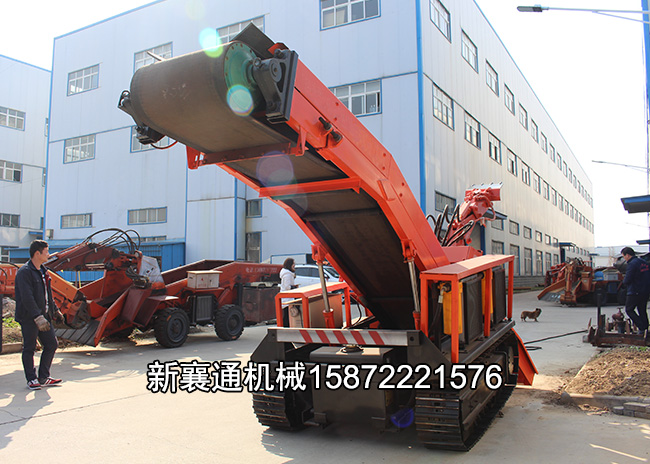 http://m.sdyongrunc.com/upload/80履帶皮帶扒渣機