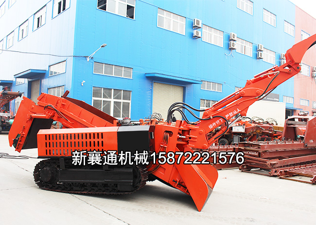 http://m.sdyongrunc.com/upload/80履帶皮帶折尾扒渣機(jī).jpg