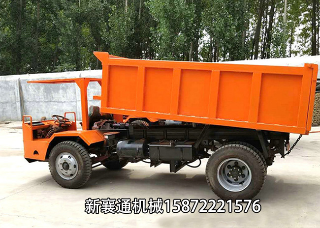 http://m.sdyongrunc.com/upload/四輪接渣車.jpg